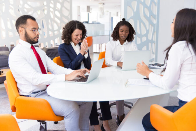 Building a Customer-Service Centric Employee Relations System: Key Channels and Structures HR Can Leverage